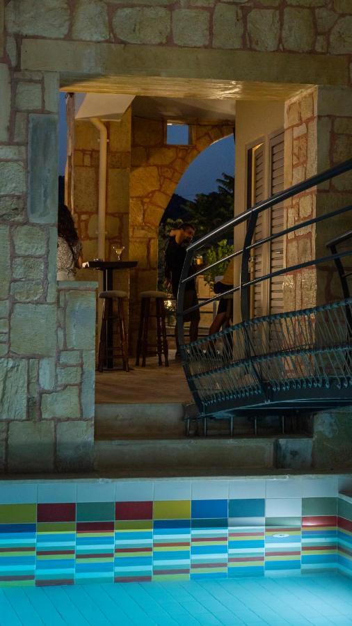 Youth Of Dope Supreme Hostel Khordhákion エクステリア 写真